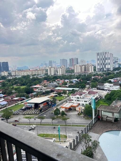Cozy Kenwingston Platz Kl 2-5 Pax2br&2br Pakinnet 136 Rumah percutian