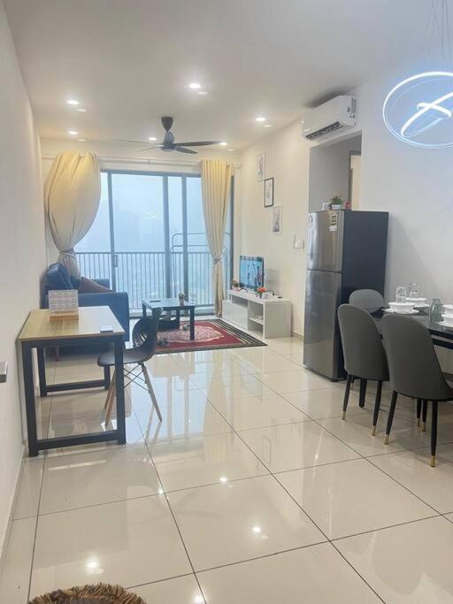 Rumah percutian Cozy Kenwingston Platz Kl 2-5 Pax2br&2br Pakinnet 136